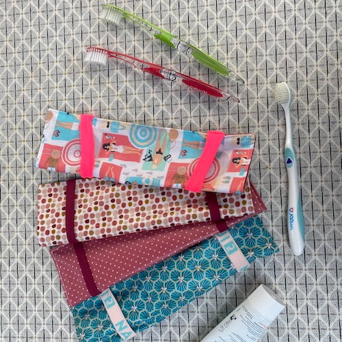 trousse brosse a dent